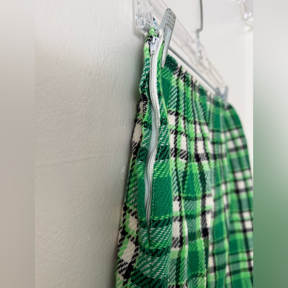 Vintage Retro Green Tartan Plaid Women's Wool Skirt Handmade - Size Small (4/6) - Picture 4 of 10